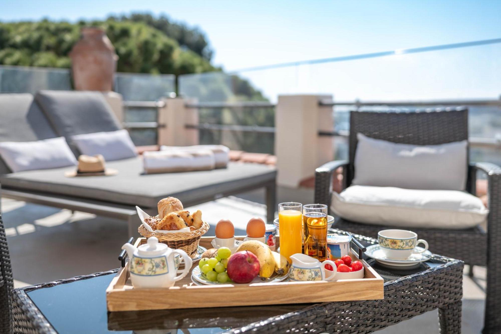 Hotel Mas Djoliba Antibes Exterior foto