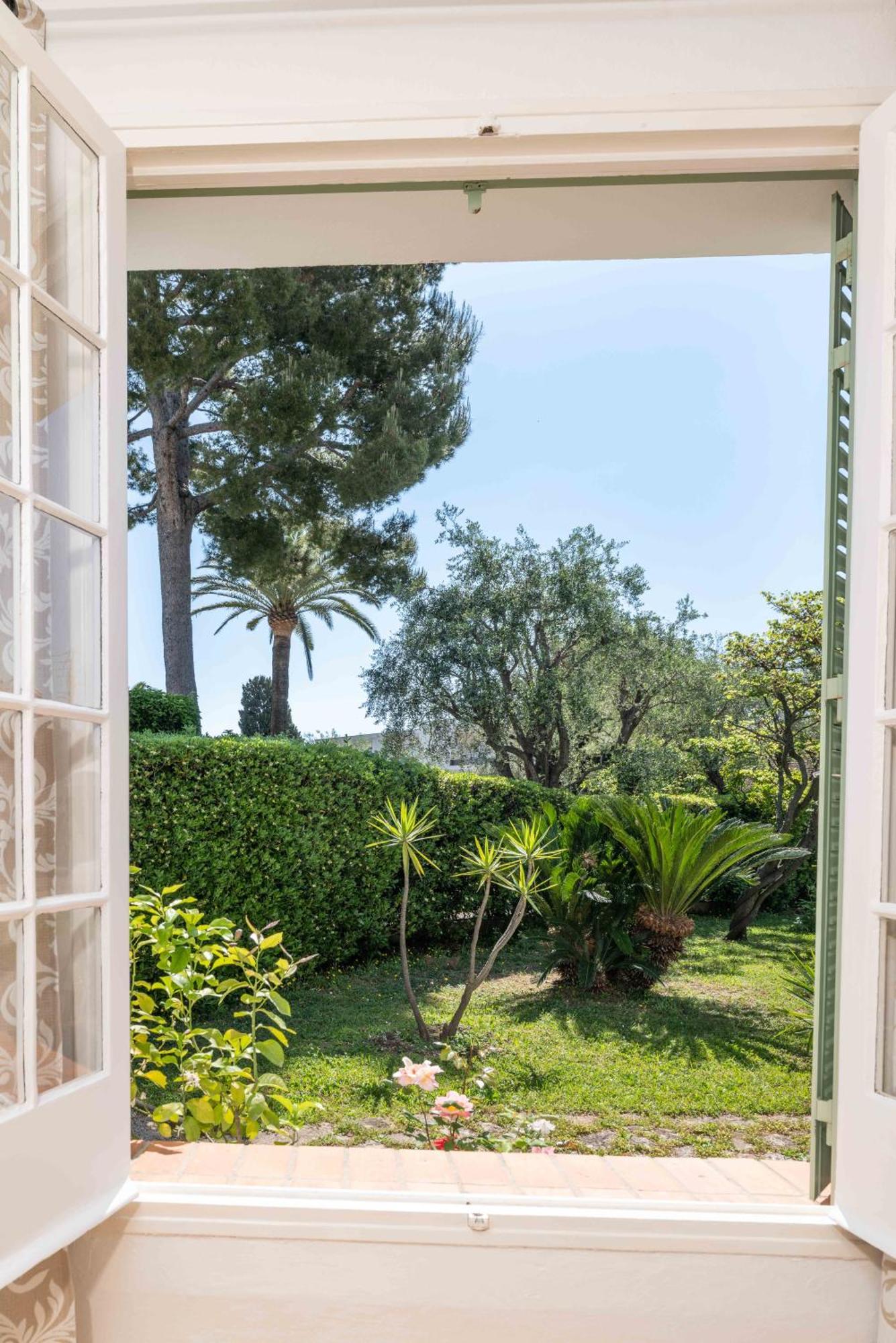 Hotel Mas Djoliba Antibes Exterior foto